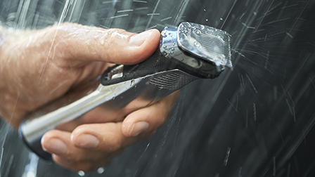 Може да се мие изцяло