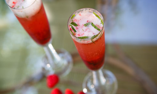 Коктейл с шампанско и ванилов сладолед | Philips
